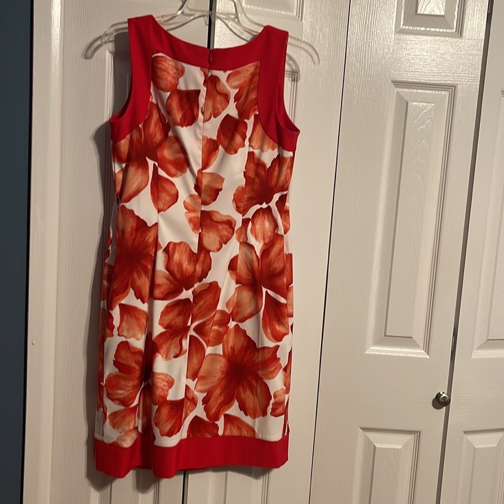 NWOT Dressbarn sleeveless floral sheath dress size 8 - Picture 7 of 8